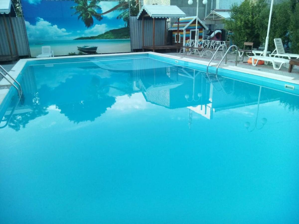 Admiral Hotel Skadovs'k Luaran gambar