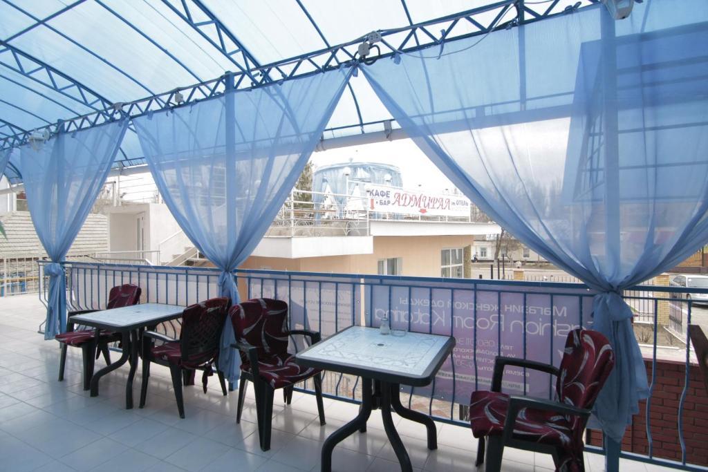 Admiral Hotel Skadovs'k Luaran gambar